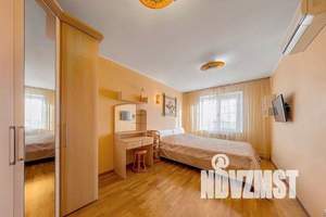 2-к квартира, посуточно, 65м2, 11/11 этаж