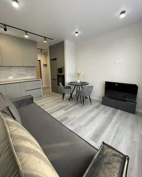 1-к квартира, на длительный срок, 42м2, 7/17 этаж