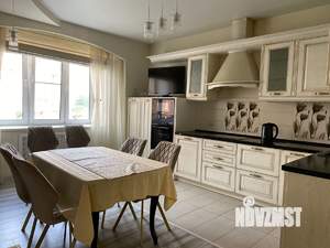 3-к квартира, на длительный срок, 150м2, 3/15 этаж