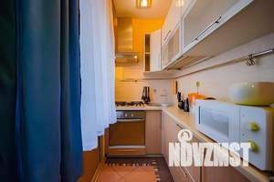 2-к квартира, посуточно, 56м2, 3/5 этаж