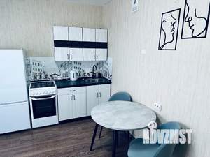 Студия квартира, посуточно, 30м2, 13/17 этаж