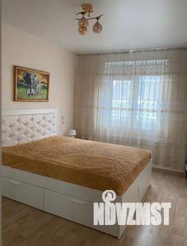 1-к квартира, посуточно, 42м2, 7/12 этаж