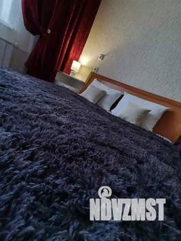 2-к квартира, посуточно, 43м2, 1/1 этаж