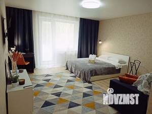 1-к квартира, посуточно, 41м2, 1/10 этаж