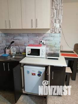 Студия квартира, посуточно, 28м2, 1/10 этаж