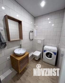 Студия квартира, посуточно, 34м2, 17/21 этаж