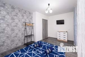 2-к квартира, посуточно, 49м2, 1/18 этаж