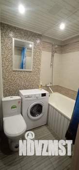 1-к квартира, посуточно, 35м2, 4/10 этаж