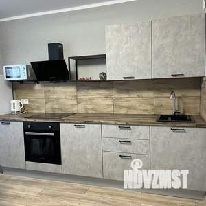 2-к квартира, посуточно, 57м2, 1/1 этаж