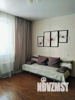 1-к квартира, посуточно, 40м2, 1/1 этаж