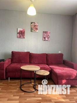 2-к квартира, посуточно, 50м2, 1/1 этаж