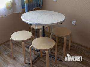 1-к квартира, посуточно, 44м2, 1/1 этаж