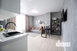 2-к квартира, посуточно, 43м2, 8/24 этаж