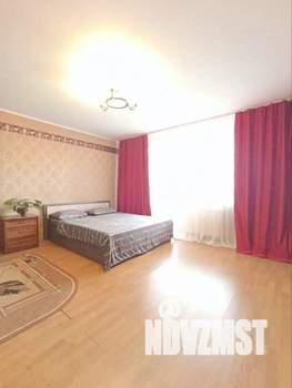 4-к квартира, посуточно, 120м2, 1/1 этаж