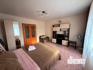 1-к квартира, посуточно, 42м2, 1/1 этаж