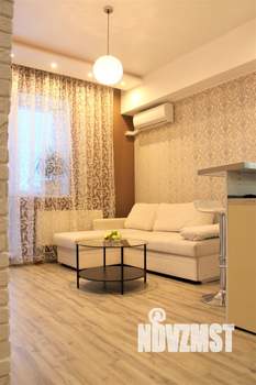 1-к квартира, посуточно, 40м2, 7/8 этаж