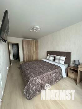 1-к квартира, посуточно, 40м2, 4/20 этаж