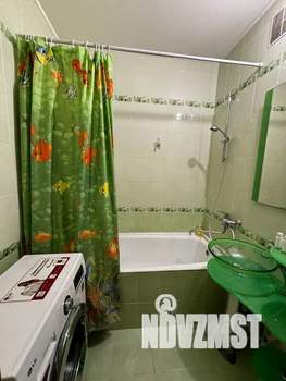 1-к квартира, посуточно, 43м2, 4/10 этаж