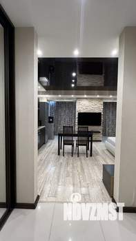 Студия квартира, на длительный срок, 44м2, 4/17 этаж