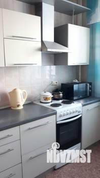 1-к квартира, на длительный срок, 41м2, 4/10 этаж