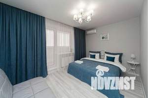 1-к квартира, посуточно, 35м2, 6/20 этаж