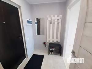 Студия квартира, посуточно, 32м2, 2/20 этаж