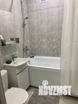 1-к квартира, посуточно, 32м2, 3/5 этаж