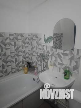 Студия квартира, посуточно, 30м2, 8/20 этаж