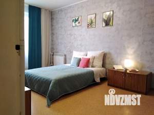 2-к квартира, посуточно, 54м2, 1/1 этаж