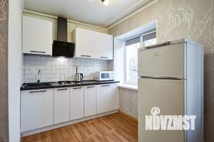 2-к квартира, посуточно, 47м2, 2/5 этаж