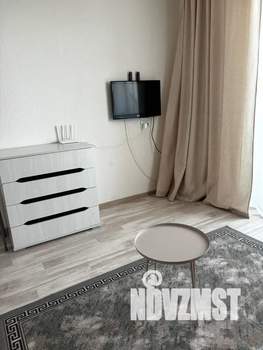 Студия квартира, посуточно, 36м2, 10/10 этаж