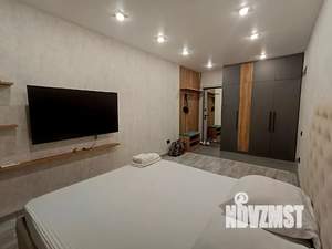 1-к квартира, посуточно, 37м2, 2/5 этаж