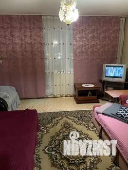 1-к квартира, посуточно, 40м2, 4/10 этаж