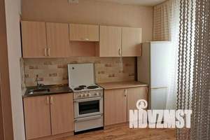 1-к квартира, посуточно, 35м2, 4/10 этаж