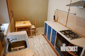 2-к квартира, посуточно, 50м2, 1/1 этаж