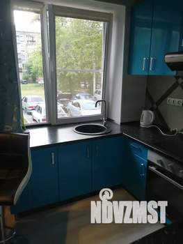 2-к квартира, посуточно, 42м2, 1/5 этаж