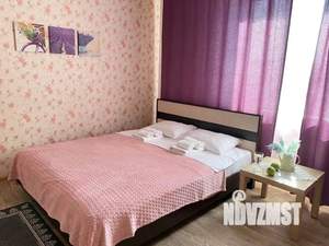 1-к квартира, посуточно, 43м2, 1/1 этаж