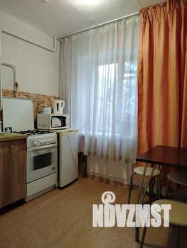 1-к квартира, посуточно, 30м2, 3/5 этаж