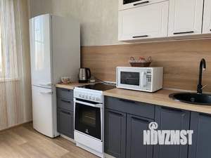 1-к квартира, посуточно, 43м2, 8/10 этаж