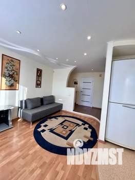 2-к квартира, посуточно, 47м2, 7/10 этаж