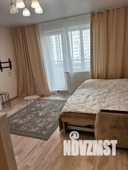 Студия квартира, посуточно, 36м2, 10/10 этаж