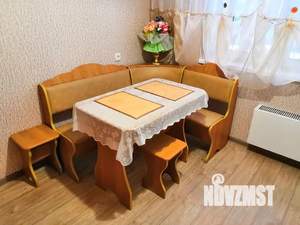 1-к квартира, посуточно, 42м2, 4/10 этаж