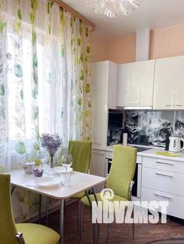 1-к квартира, посуточно, 46м2, 20/20 этаж