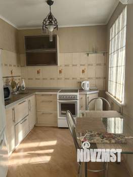 Студия квартира, на длительный срок, 32м2, 7/9 этаж