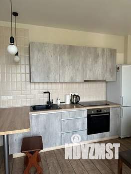 2-к квартира, посуточно, 42м2, 14/16 этаж