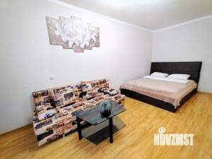 1-к квартира, посуточно, 38м2, 1/9 этаж