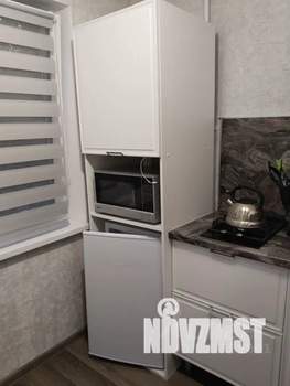 1-к квартира, посуточно, 33м2, 3/5 этаж