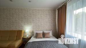 2-к квартира, посуточно, 44м2, 1/1 этаж