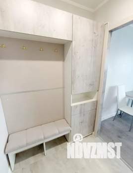 Студия квартира, посуточно, 29м2, 19/20 этаж