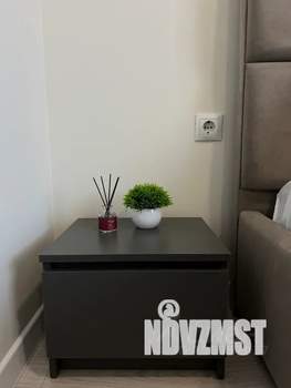 Студия квартира, посуточно, 33м2, 12/25 этаж
